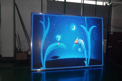 重庆LED显示屏发展所经历的三个阶段及应用领域